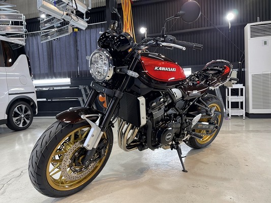 香川県 三豊市からご来店 バイクコーティング カワサキＺ900ＲＳ施工