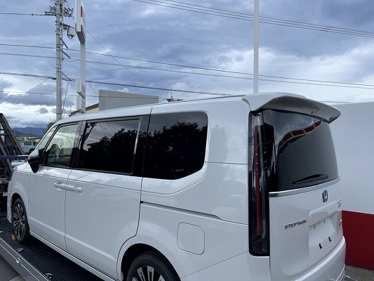 香川県観音寺市 新車 ステップワゴン カーフィルム施工