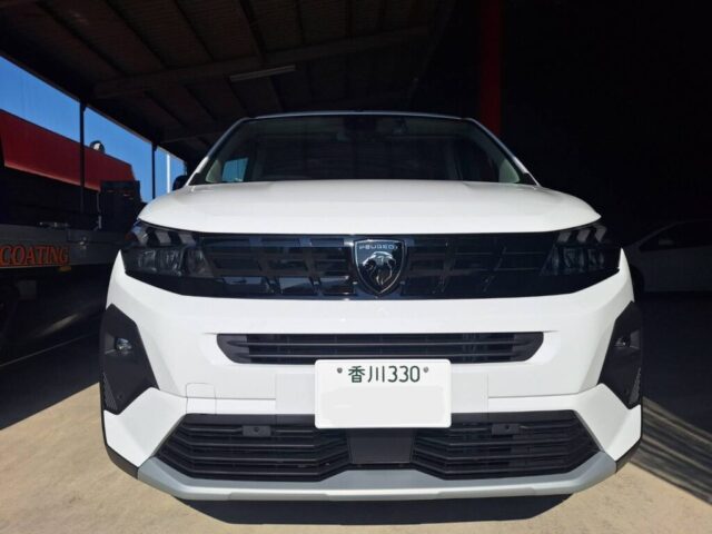 プジョーリフターにプロテクションフィルム施工