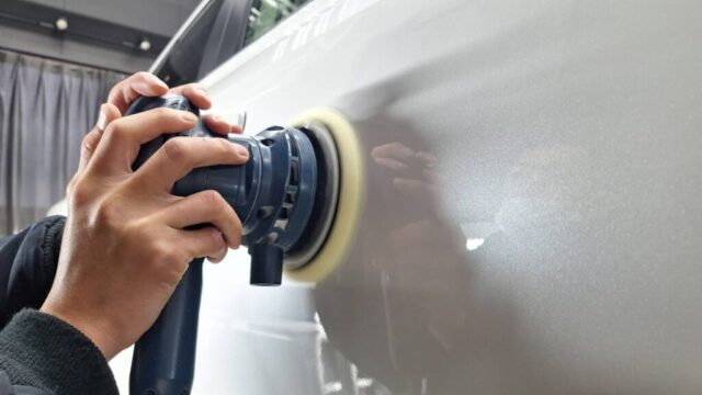 新車研磨トヨタ