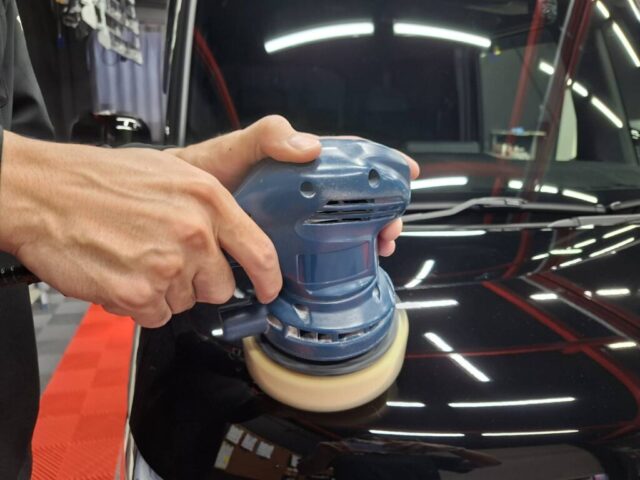新車研磨コーティング専門店NBOX